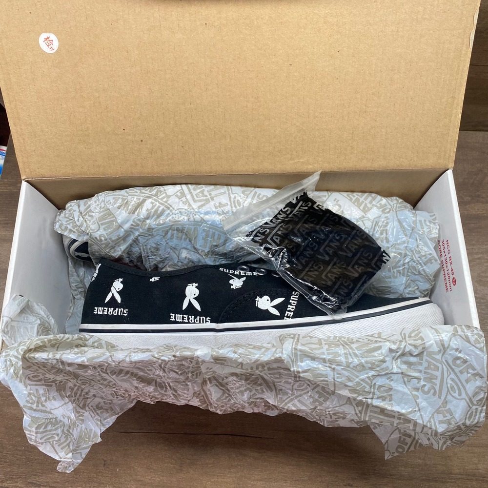 Rare Supreme Playboy Vans Authentic Pro Low Mens 9 Black FW 2013 Streetwear Mint - Picture 13 of 13